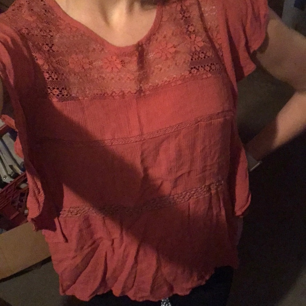 Rusty Colored Lace Top - Picture 8 of 8
